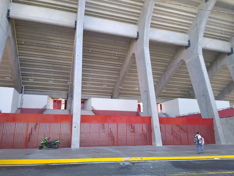 Exterior del Estadio Tlahuicole en Tlaxcala
